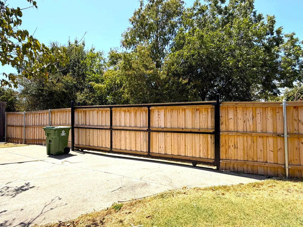 1621 Winter Park Lane Lewisville, TX 75077