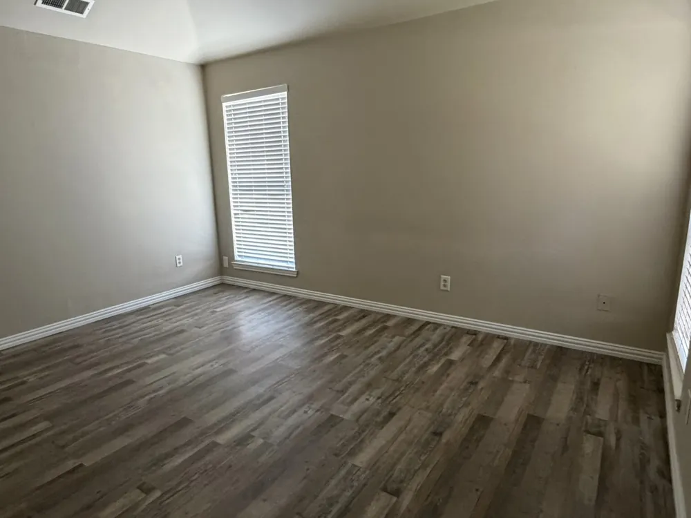 1621 Winter Park Lane Lewisville, TX 75077
