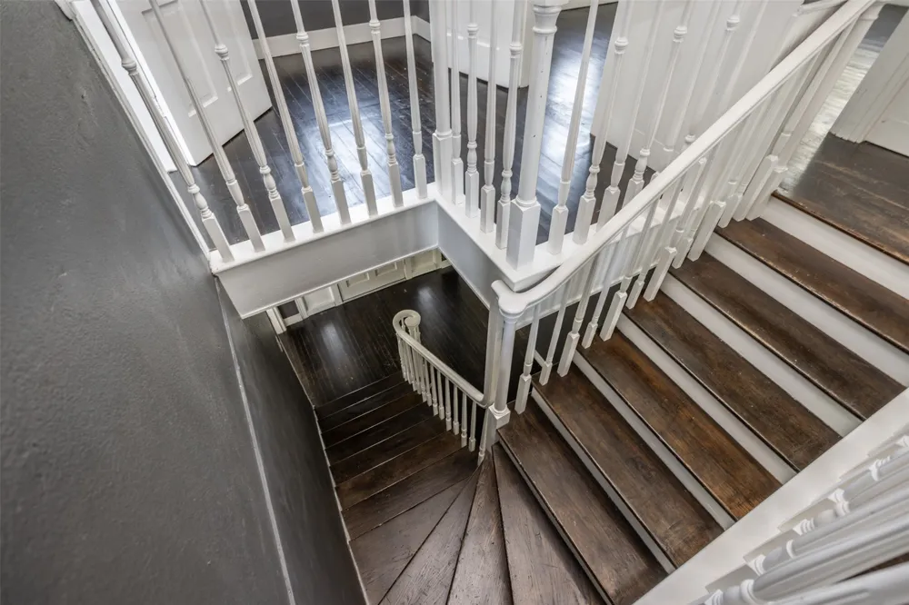 610 S Lee Street Valley View, TX 76272
