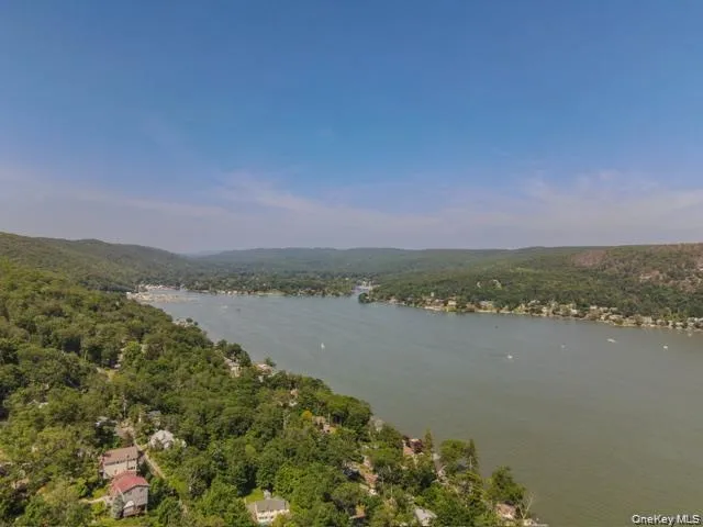 59 Deer Trail S #A Greenwood Lake, NY 10925