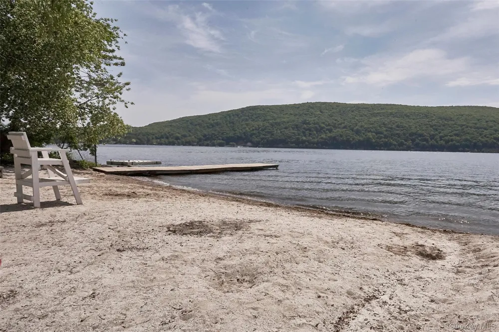 59 Deer Trail S #A Greenwood Lake, NY 10925
