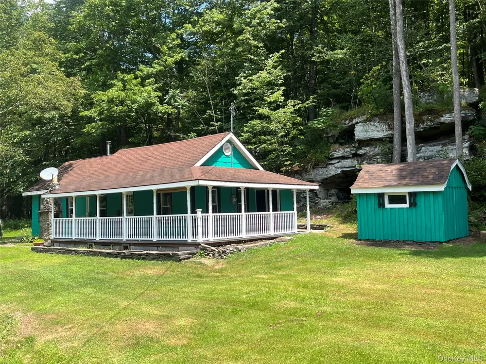 6115 State Route 52 Cochecton, NY 12726