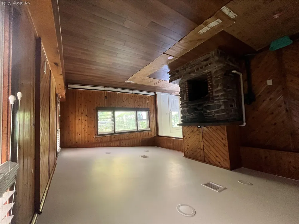 6115 State Route 52 Cochecton, NY 12726