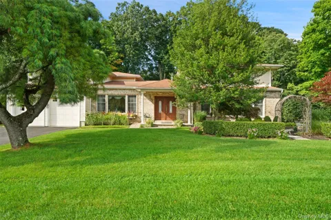 6 Orchard Hill Drive