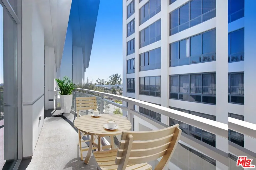 10700 Wilshire Boulevard #706 Los Angeles, CA 90024