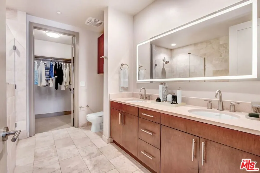 10700 Wilshire Boulevard #706 Los Angeles, CA 90024