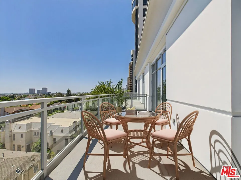 10700 Wilshire Boulevard #706 Los Angeles, CA 90024