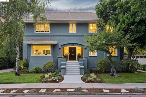 25 Manor Dr