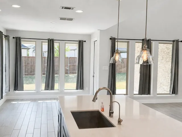 2116 Roquette Drive Haslet, TX 76052