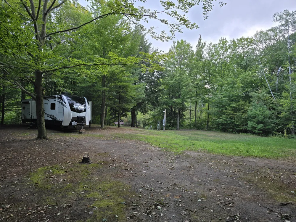 610 W Millerton Road Scottville, MI 49454
