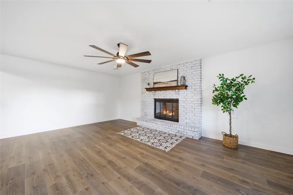 303 E Gawf Lane Muskogee, OK 74403
