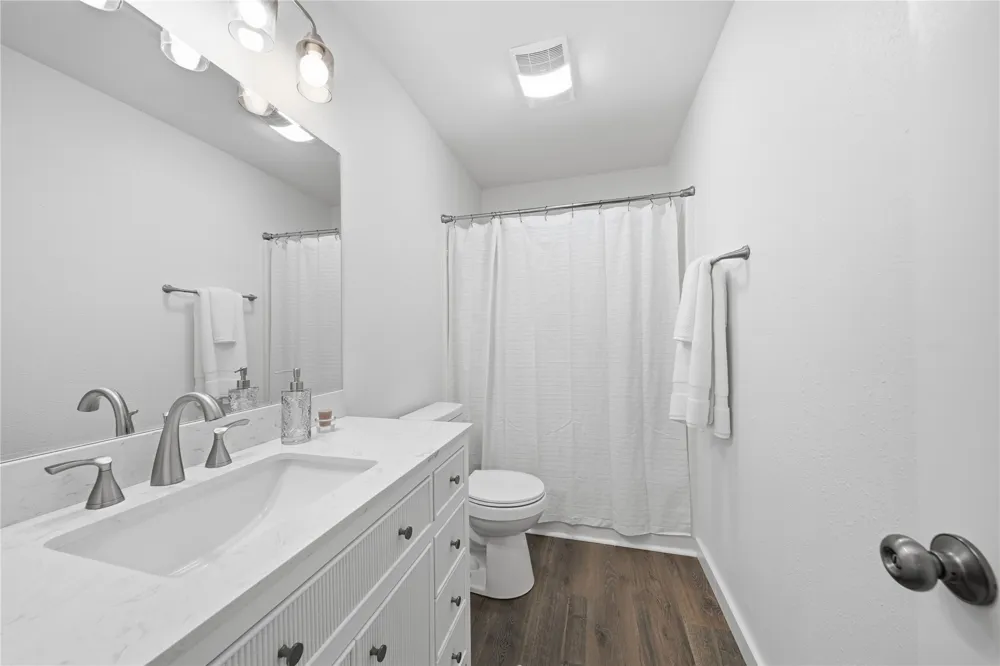 303 E Gawf Lane Muskogee, OK 74403