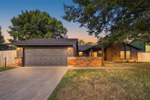 303 E Gawf Lane
