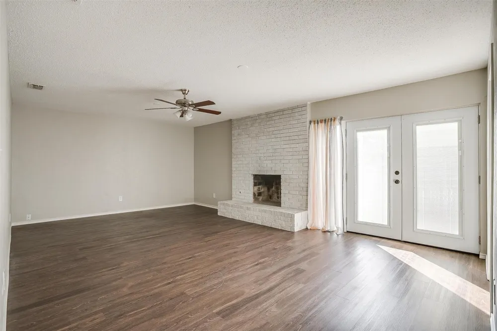 4409 Altamesa Boulevard Fort Worth, TX 76133