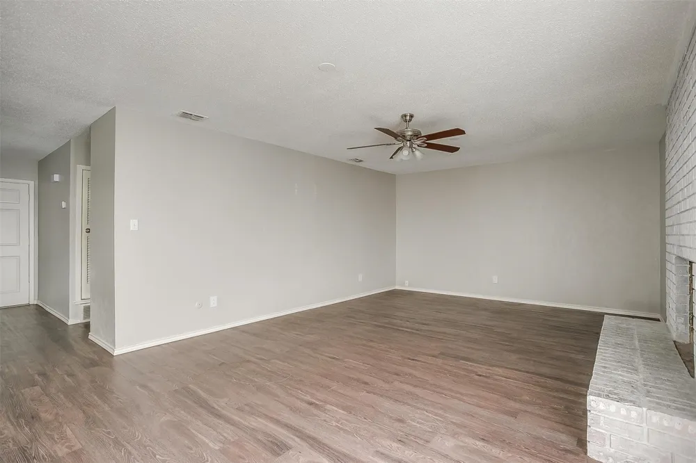 4409 Altamesa Boulevard Fort Worth, TX 76133