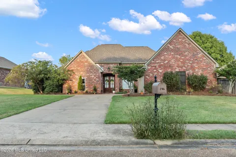 216 Calhoun Drive