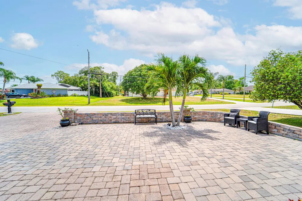 6920 NW Jorgensen Road Port St. Lucie, FL 34983