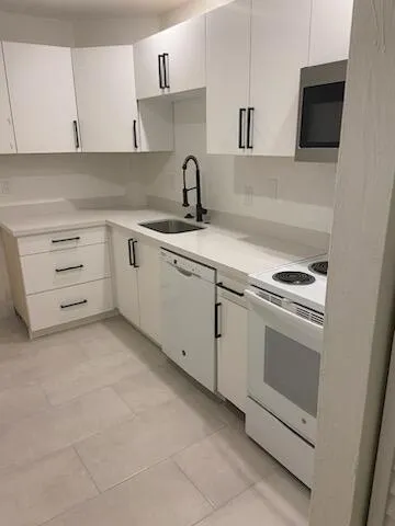 3123 OAKLAND SHORES DRIVE #D207 Oakland Park, FL 33309