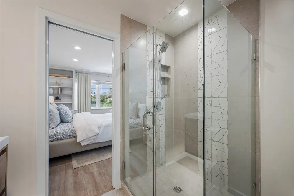 6226 Bandera Avenue #C Dallas, TX 75225