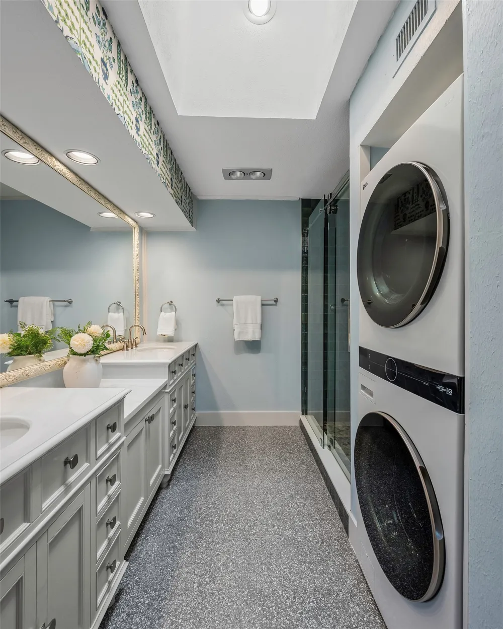 6226 Bandera Avenue #C Dallas, TX 75225