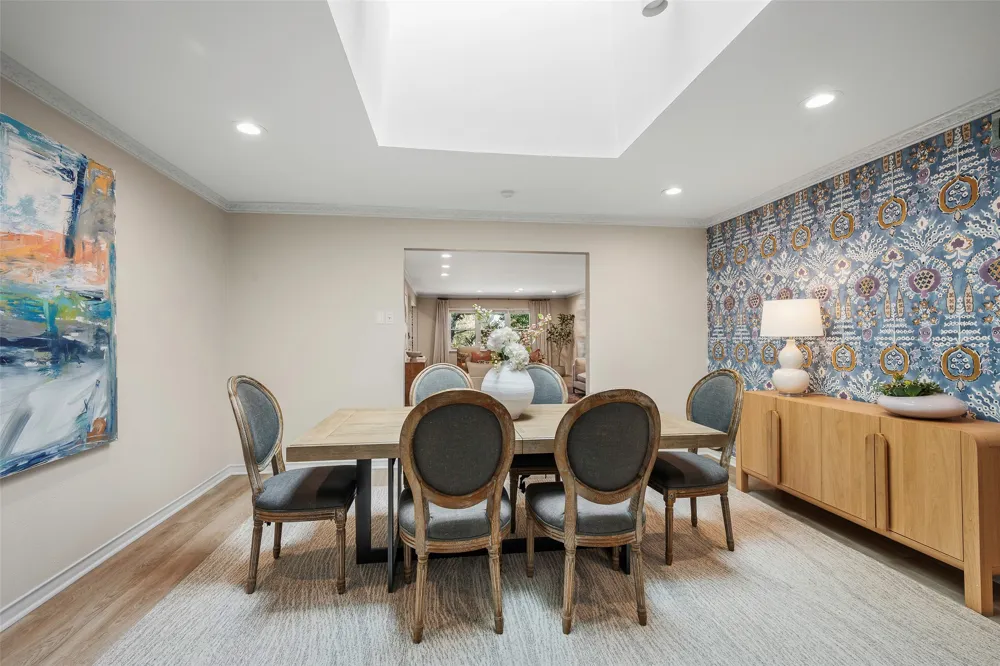 6226 Bandera Avenue #C Dallas, TX 75225