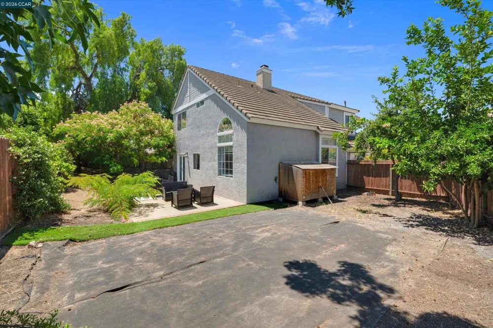 400 Devon Ct Oakley, CA 94561