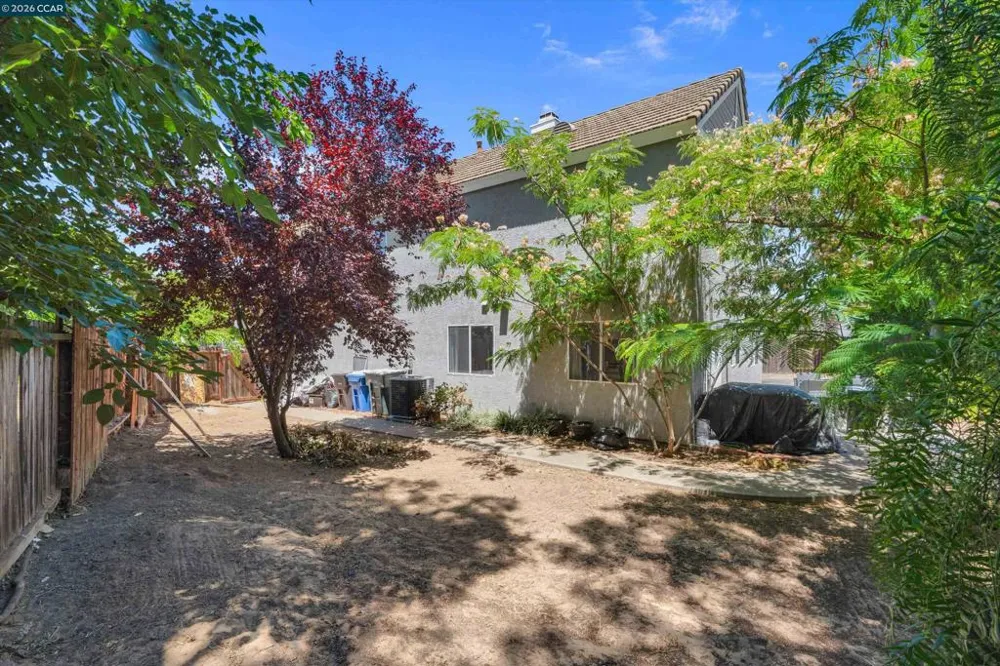 400 Devon Ct Oakley, CA 94561