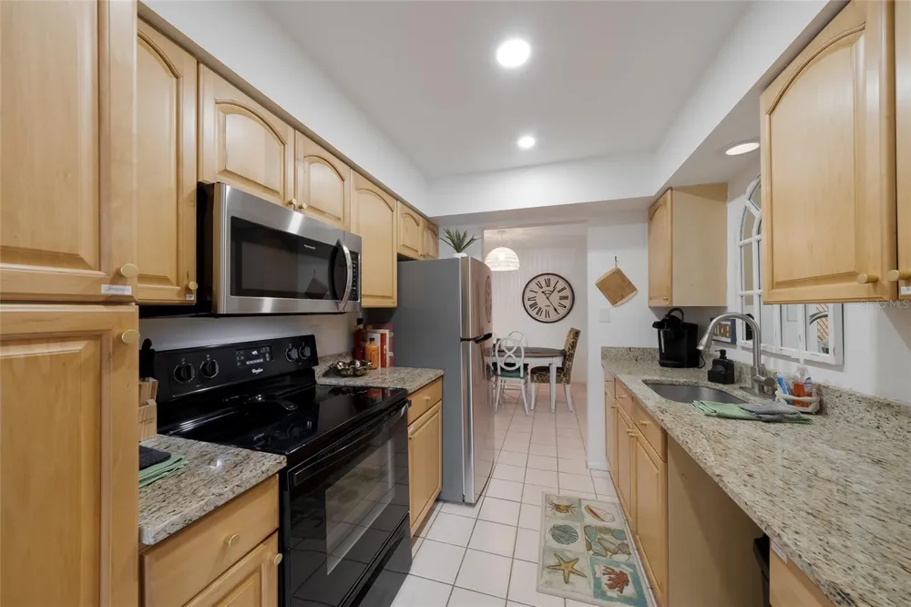 643 MOBILE ROAD Venice, FL 34293