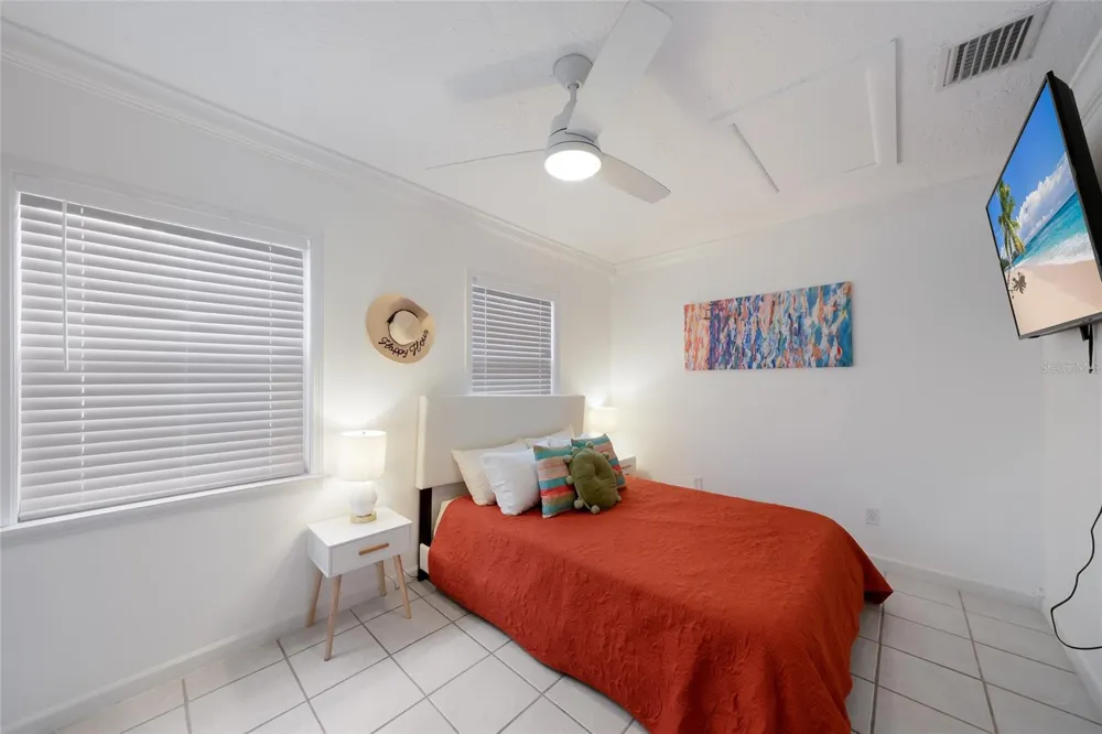 643 MOBILE ROAD Venice, FL 34293
