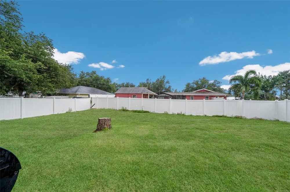 643 MOBILE ROAD Venice, FL 34293