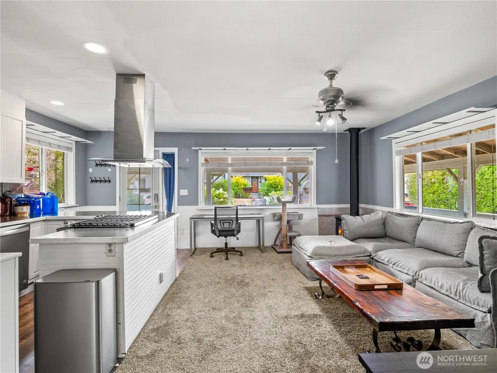 206 Kentucky Avenue Granite Falls, WA 98252