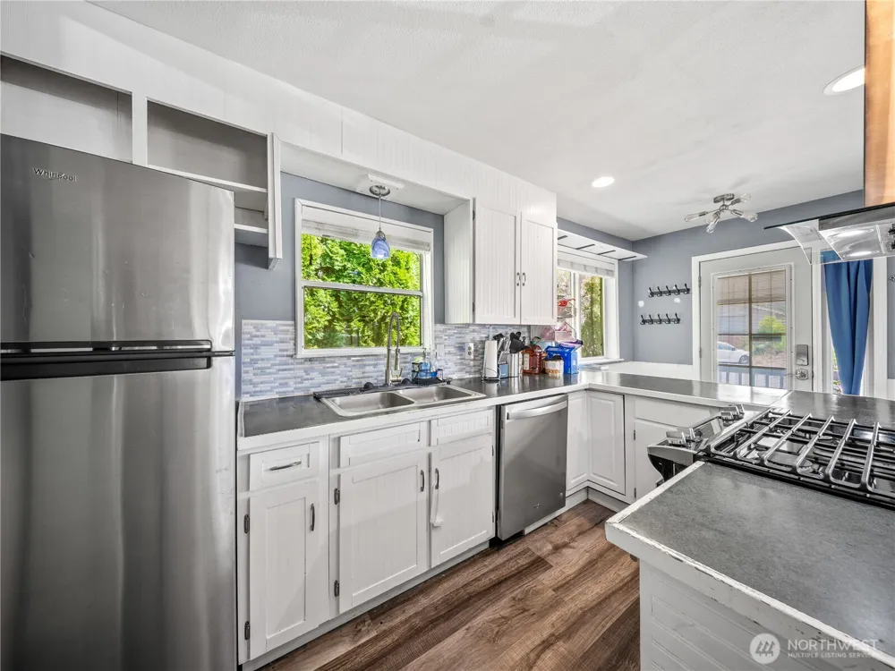 206 Kentucky Avenue Granite Falls, WA 98252