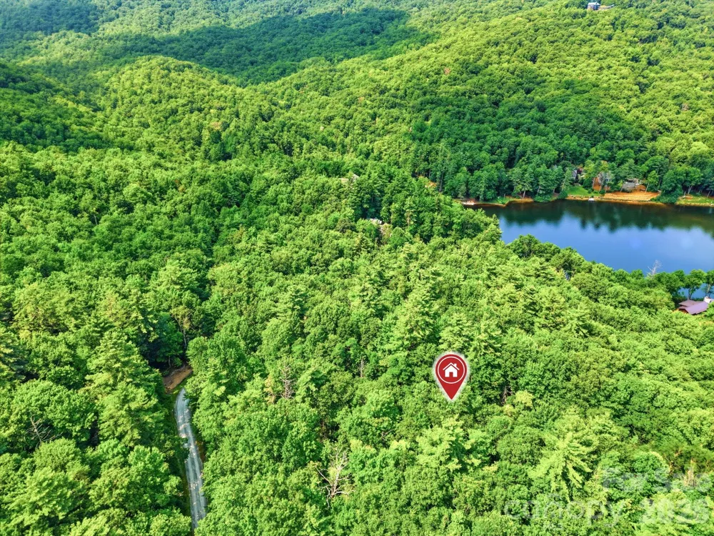 M L33 Cardinal Drive Lake Toxaway, NC 28747