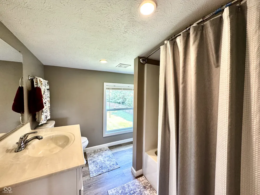 785 Enos Road Seymour, IN 47274