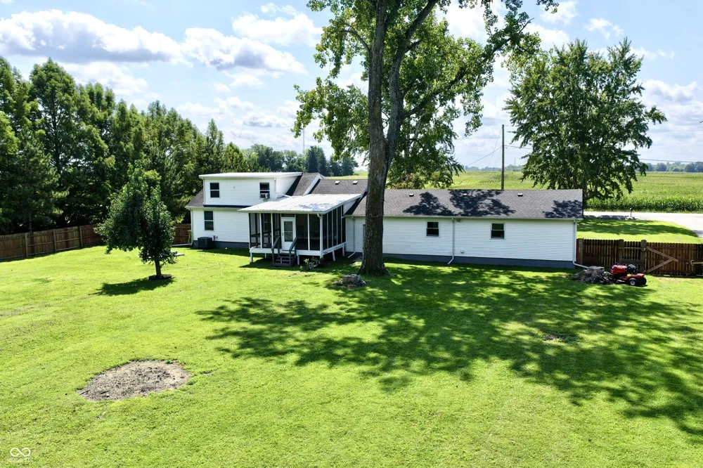 785 Enos Road Seymour, IN 47274