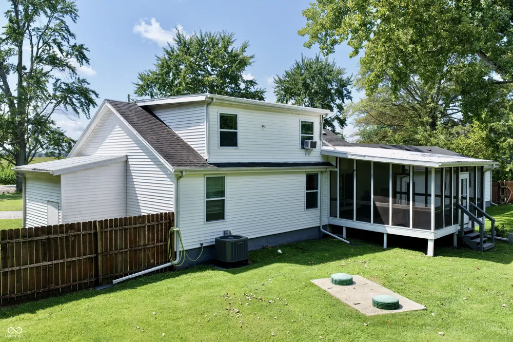 785 Enos Road Seymour, IN 47274