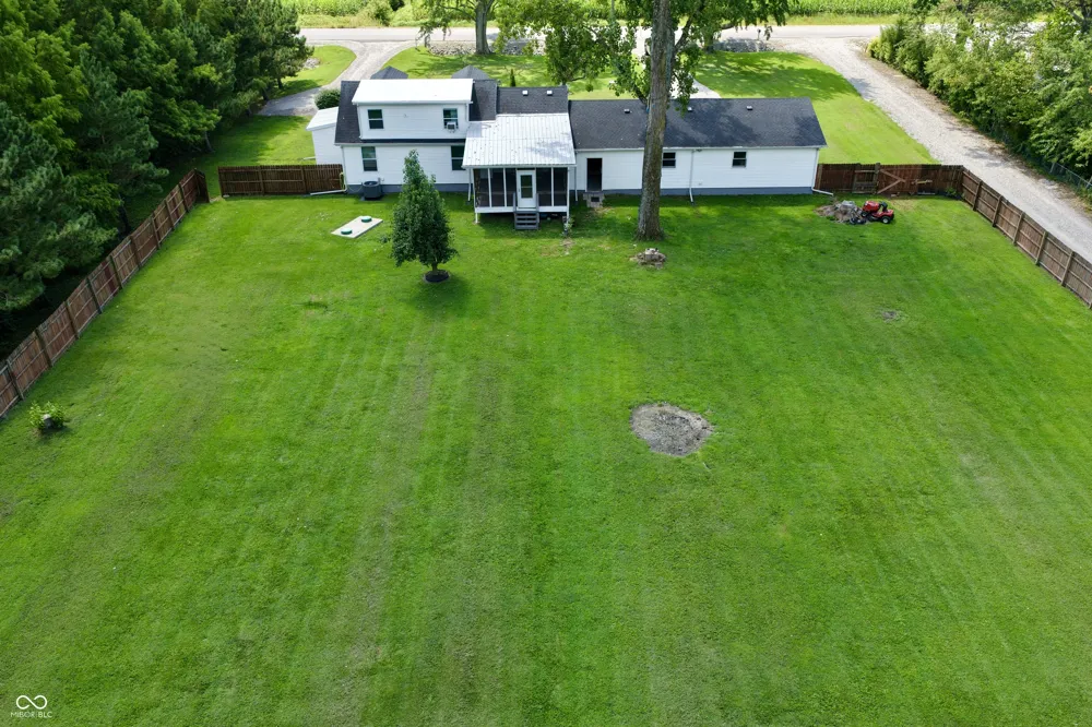785 Enos Road Seymour, IN 47274