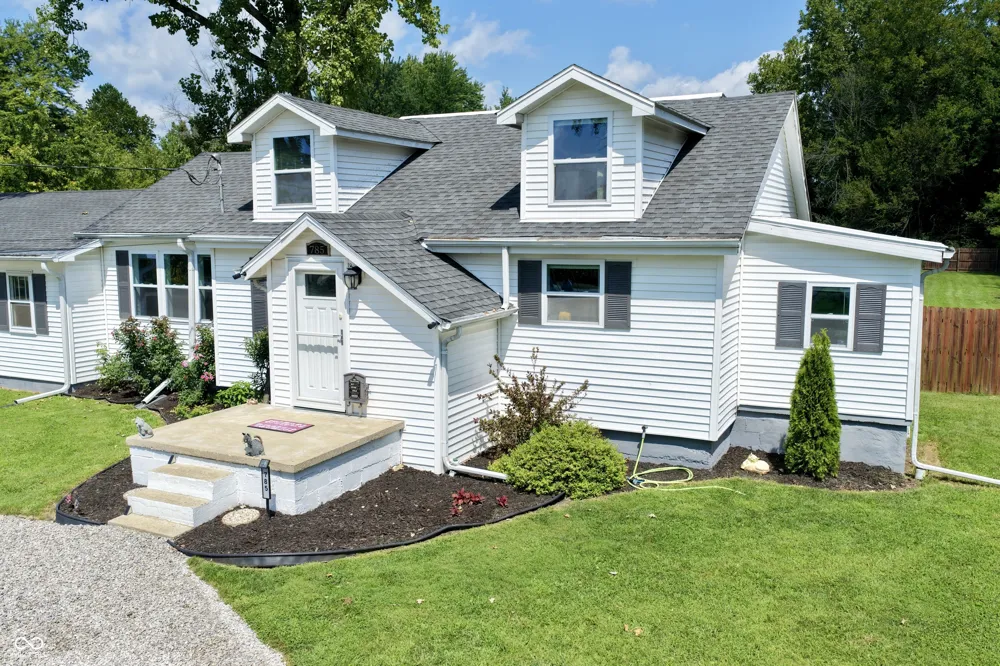 785 Enos Road Seymour, IN 47274