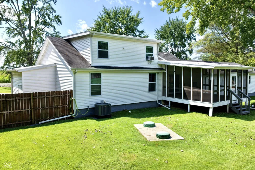 785 Enos Road Seymour, IN 47274