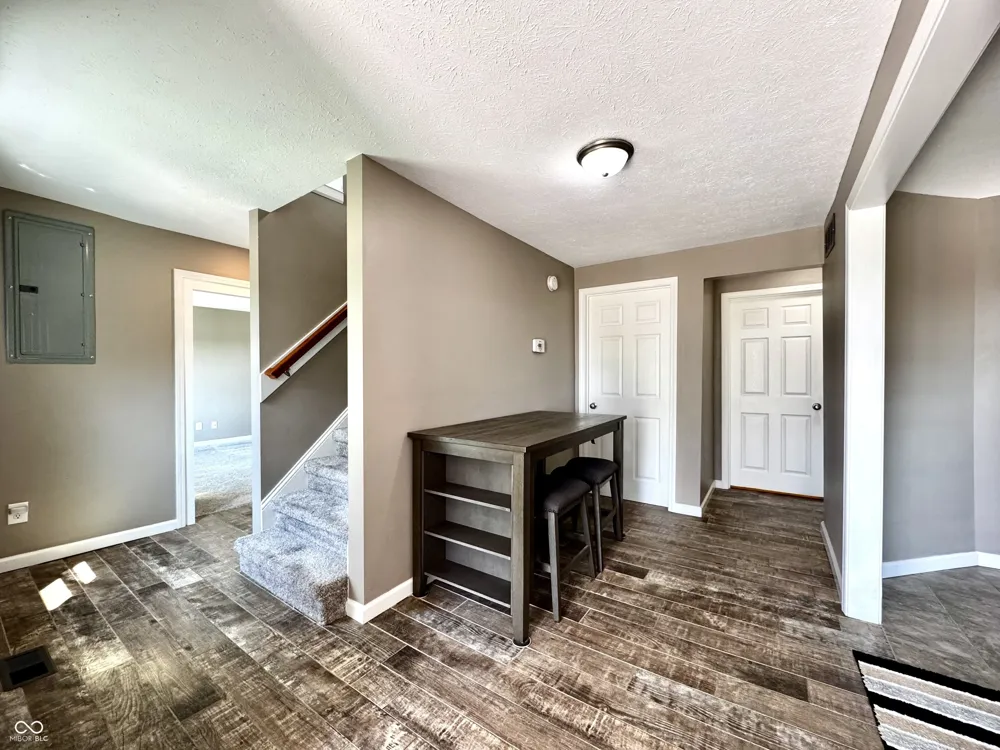 785 Enos Road Seymour, IN 47274