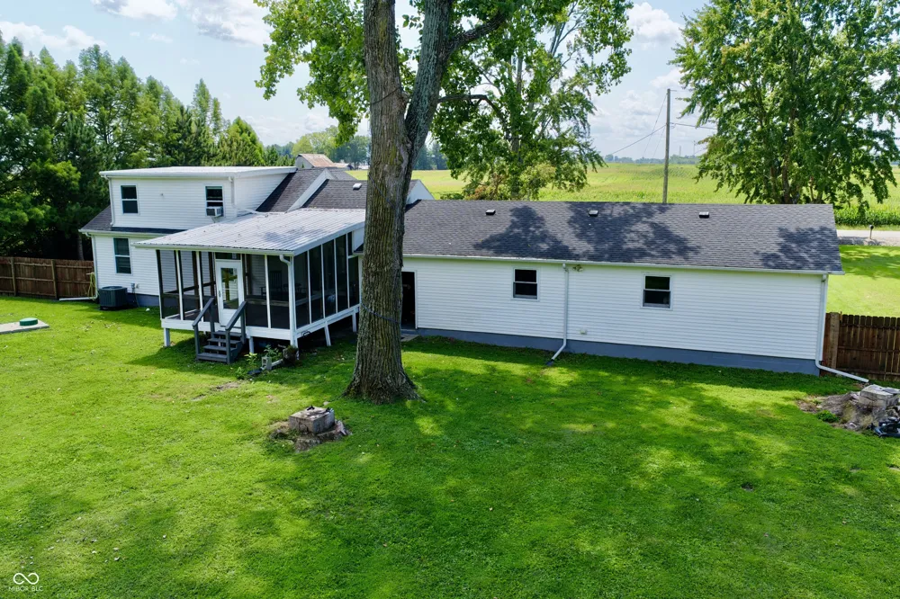 785 Enos Road Seymour, IN 47274