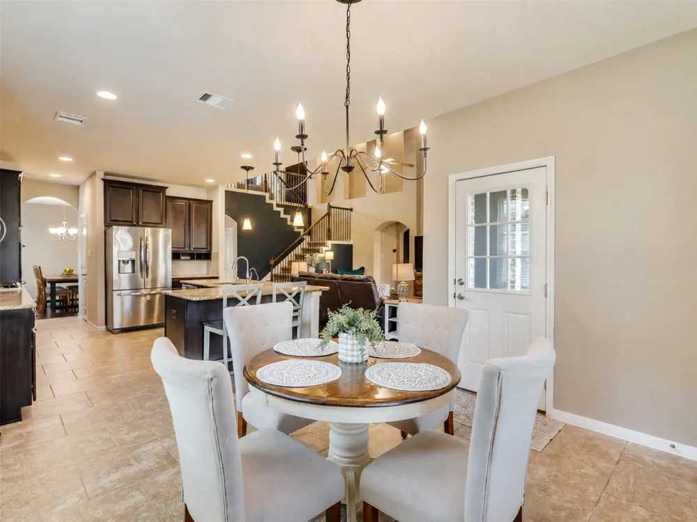 574 Southampton Lane League City, TX 77573