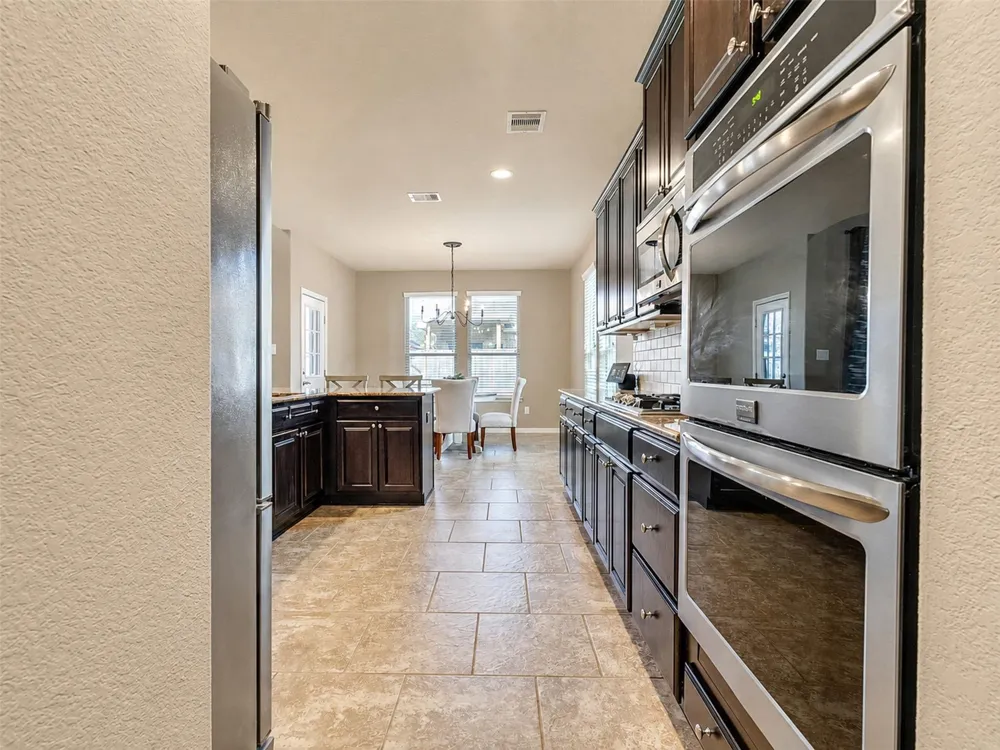 574 Southampton Lane League City, TX 77573