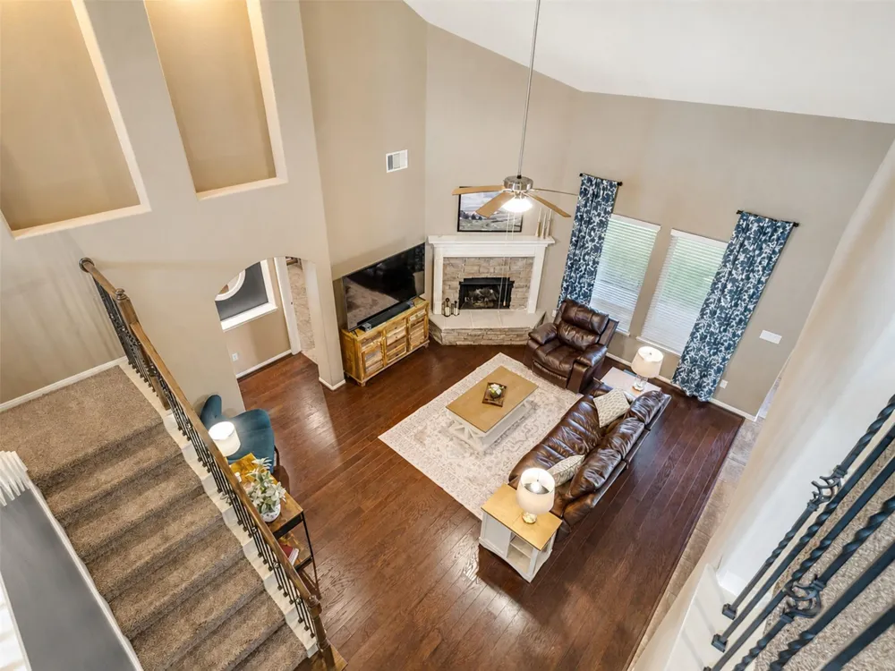 574 Southampton Lane League City, TX 77573