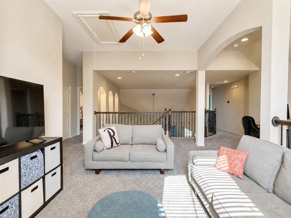 574 Southampton Lane League City, TX 77573
