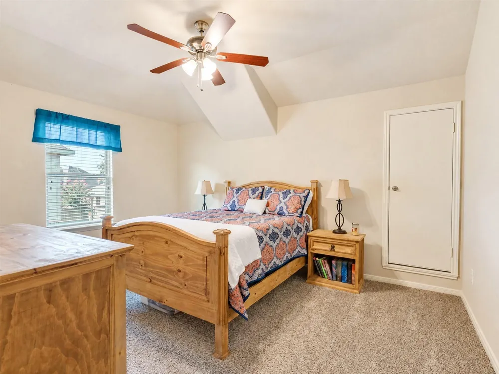 574 Southampton Lane League City, TX 77573