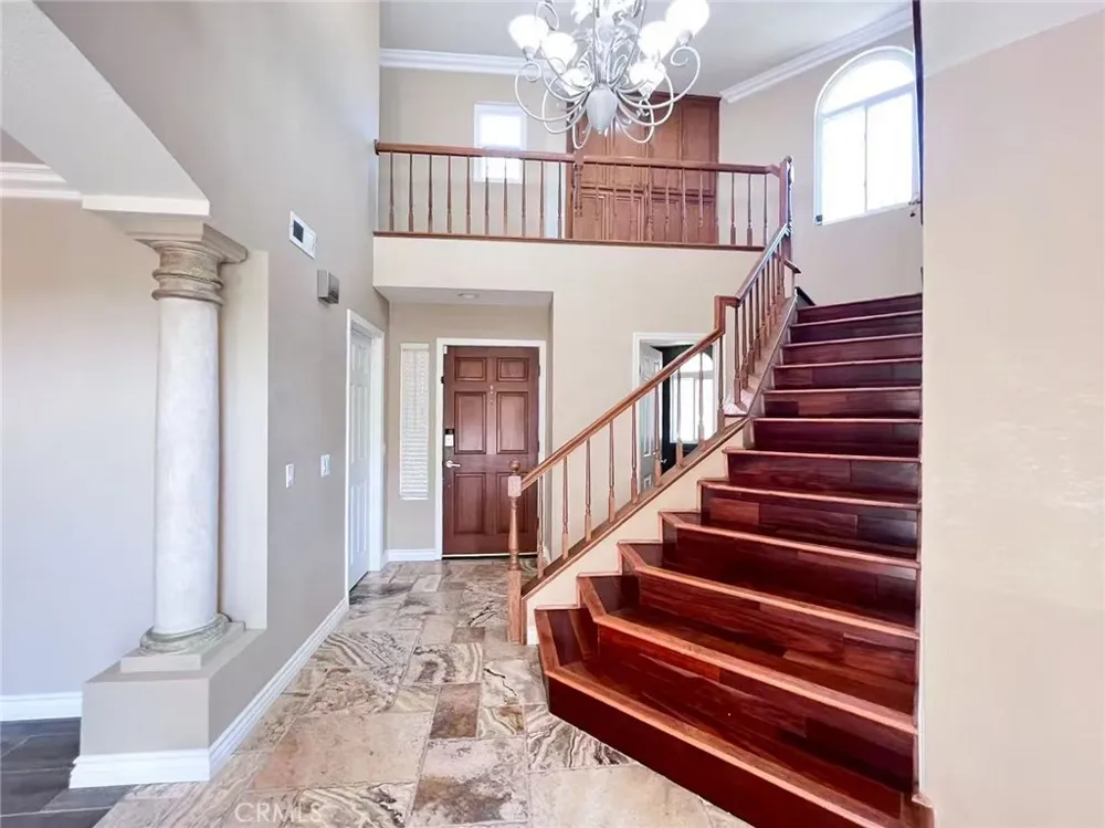 18583 Callens Cir Fountain Valley, CA 92708