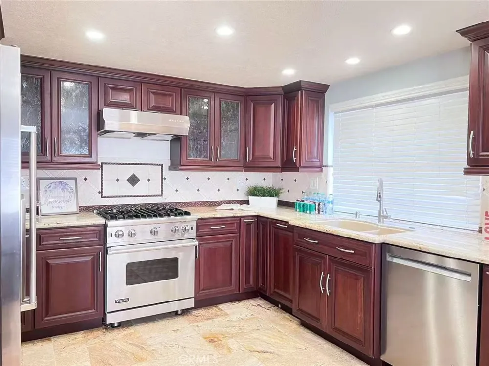 18583 Callens Cir Fountain Valley, CA 92708