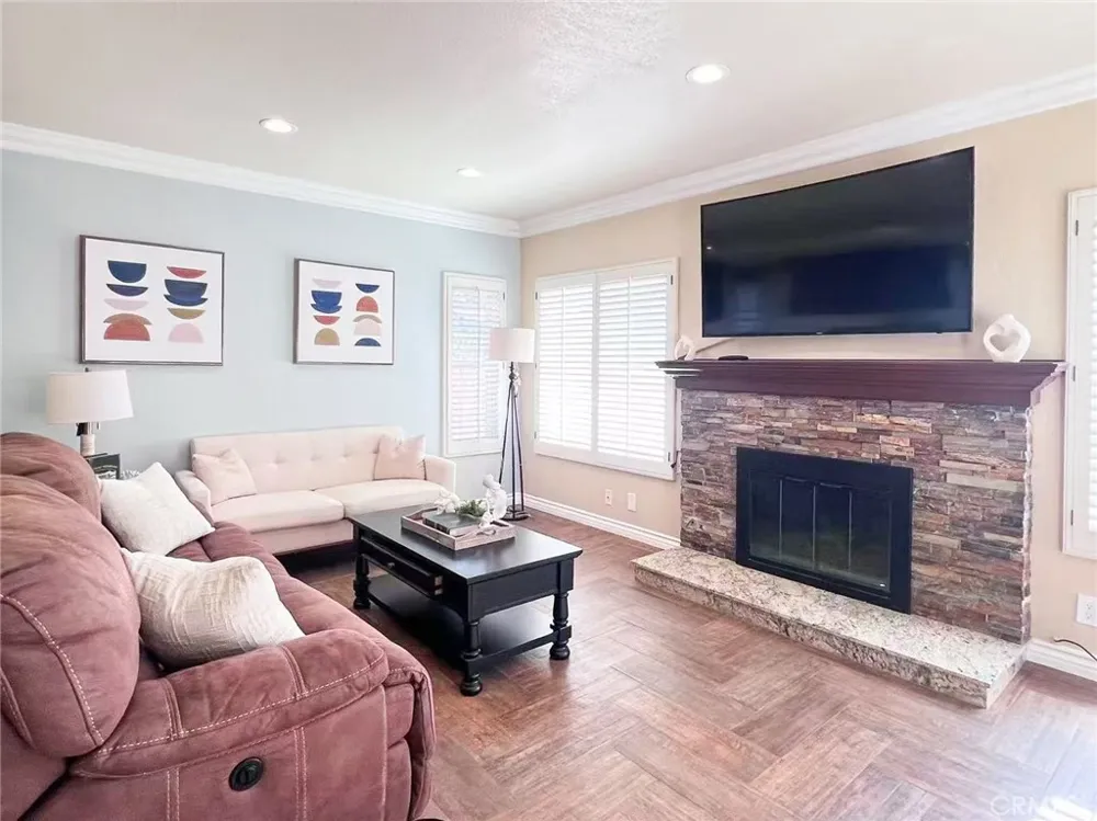 18583 Callens Cir Fountain Valley, CA 92708
