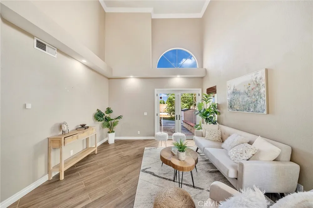 18583 Callens Cir Fountain Valley, CA 92708